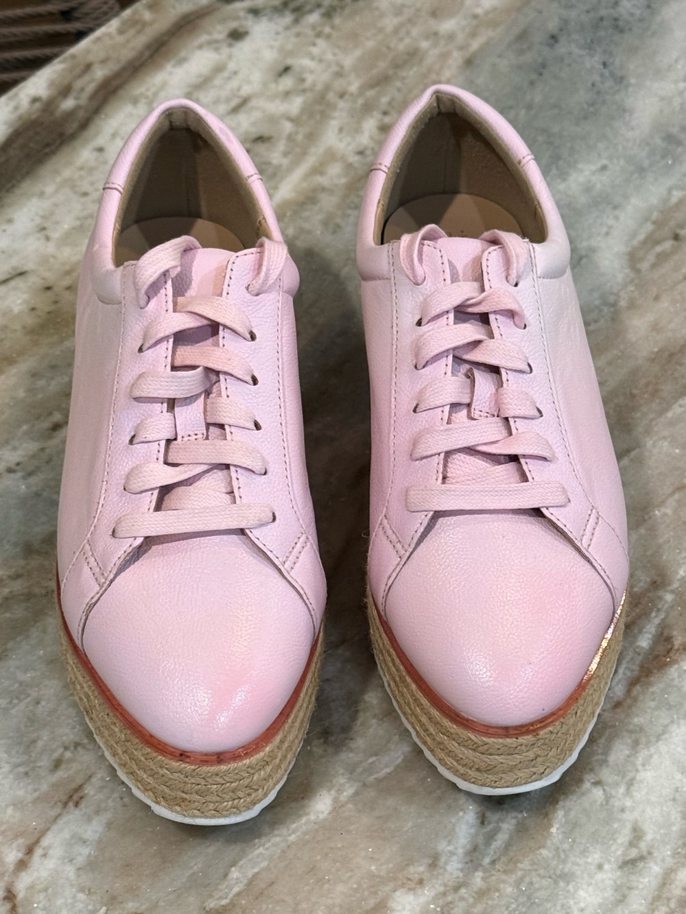 Women’s HALOGEN pink leather oxfords- Size 8 - Picture 2 of 8